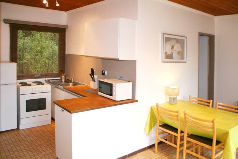 הוילה Waulsort Chalet Des Coucous מראה חיצוני תמונה